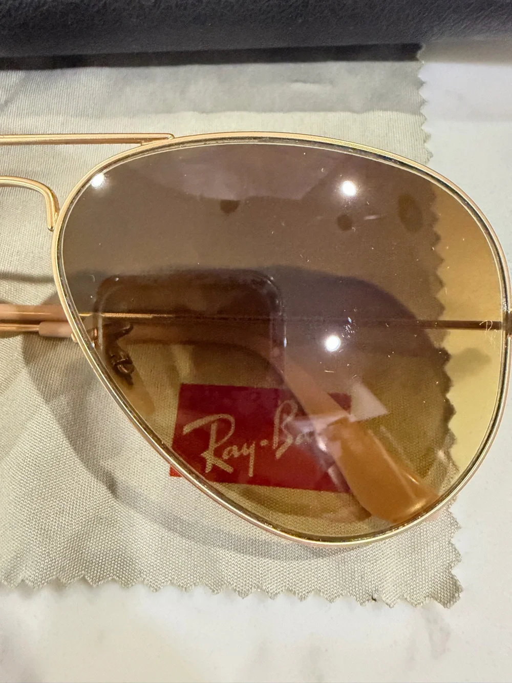 Ray-Ban Gold Frame Brown Lens Aviator Sunglasses